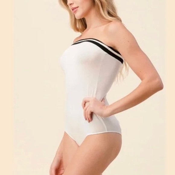 Heart & Hips White Black Band Tube Bandeau Style Bodysuit -Small - Picture 2 of 6